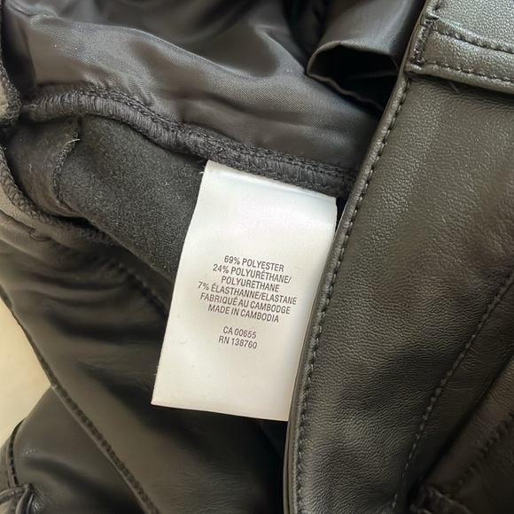 Faux leather pants - Picture 5 of 6